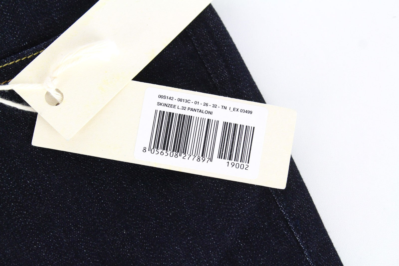 DIESEL Skinzee 0813C moteriški džinsai W26/L32 tamsiai mėlyni itin ploni, aptempti džinsai 