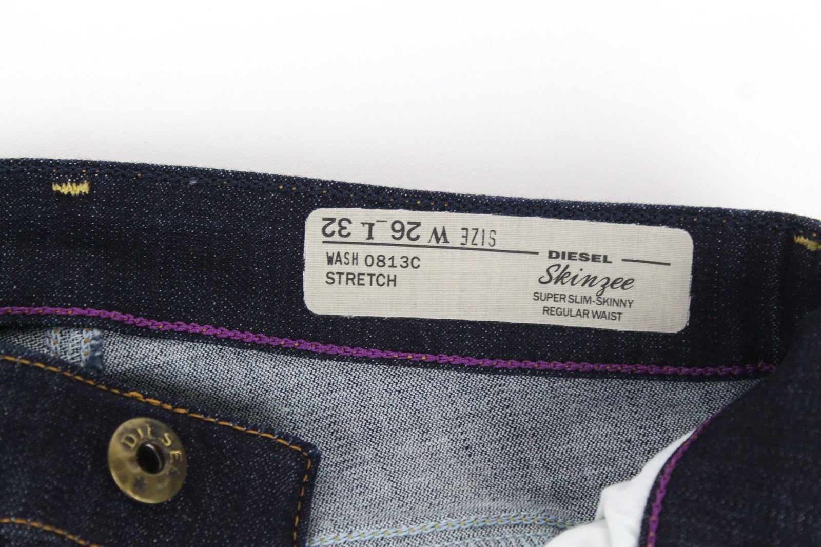 DIESEL Skinzee 0813C moteriški džinsai W26/L32 tamsiai mėlyni itin ploni, aptempti džinsai 