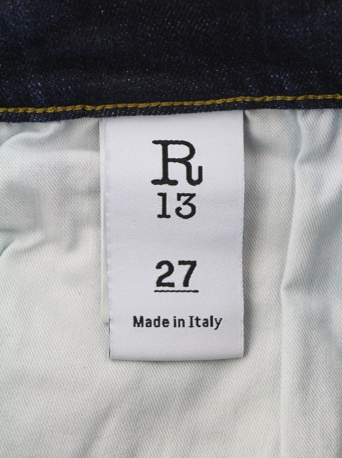 R13 aukštu liemeniu aptempti moteriški džinsai, 27 Howell indigo spalvos, skalbtas, blukintas džinsas, rekomenduojama kaina – 475 € 