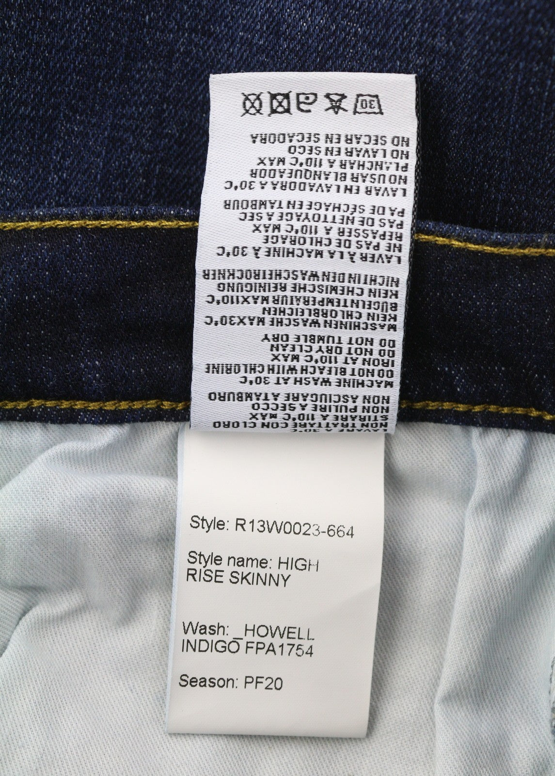 R13 aukštu liemeniu aptempti moteriški džinsai, 27 Howell indigo spalvos, skalbtas, blukintas džinsas, rekomenduojama kaina – 475 € 