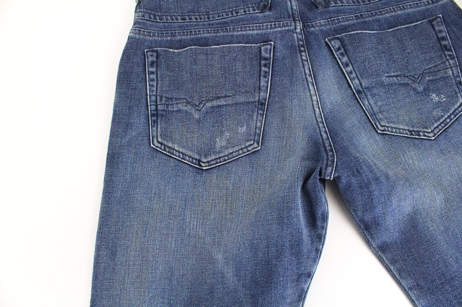 DIESEL D-Bazer 0870H vyriški džinsai W29/L32 mėlyni siaurėjantys tamprūs medvilniniai džinsai su sagomis 