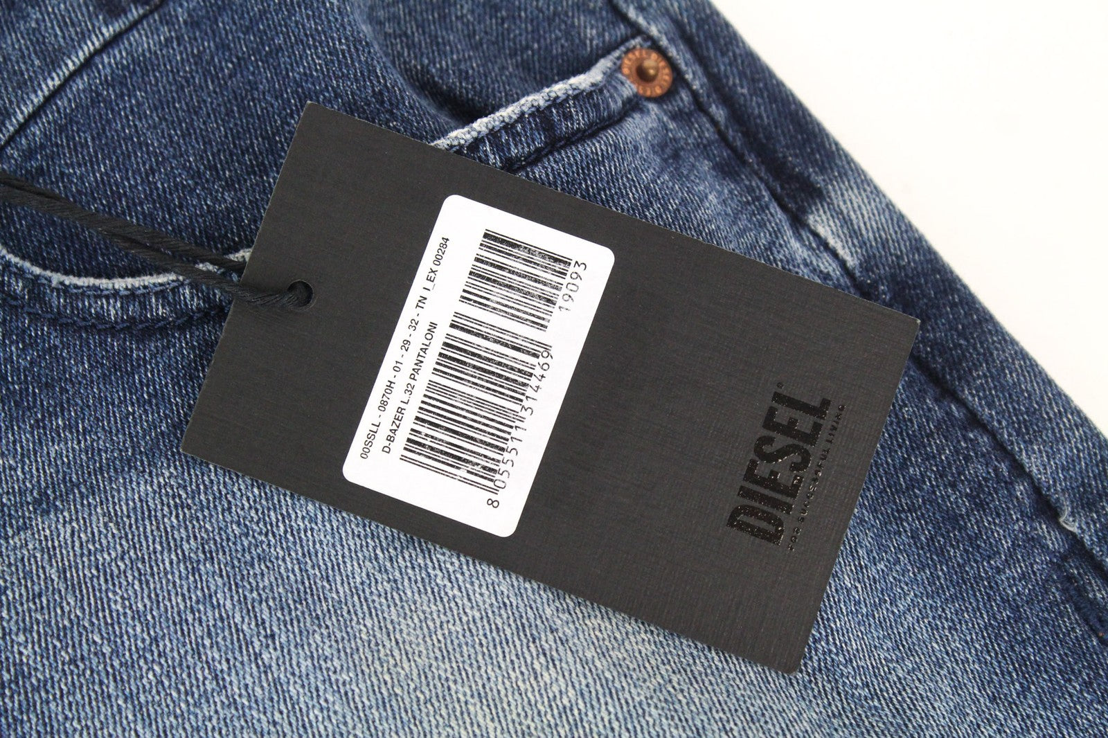 DIESEL D-Bazer 0870H vyriški džinsai W29/L32 mėlyni siaurėjantys tamprūs medvilniniai džinsai su sagomis 