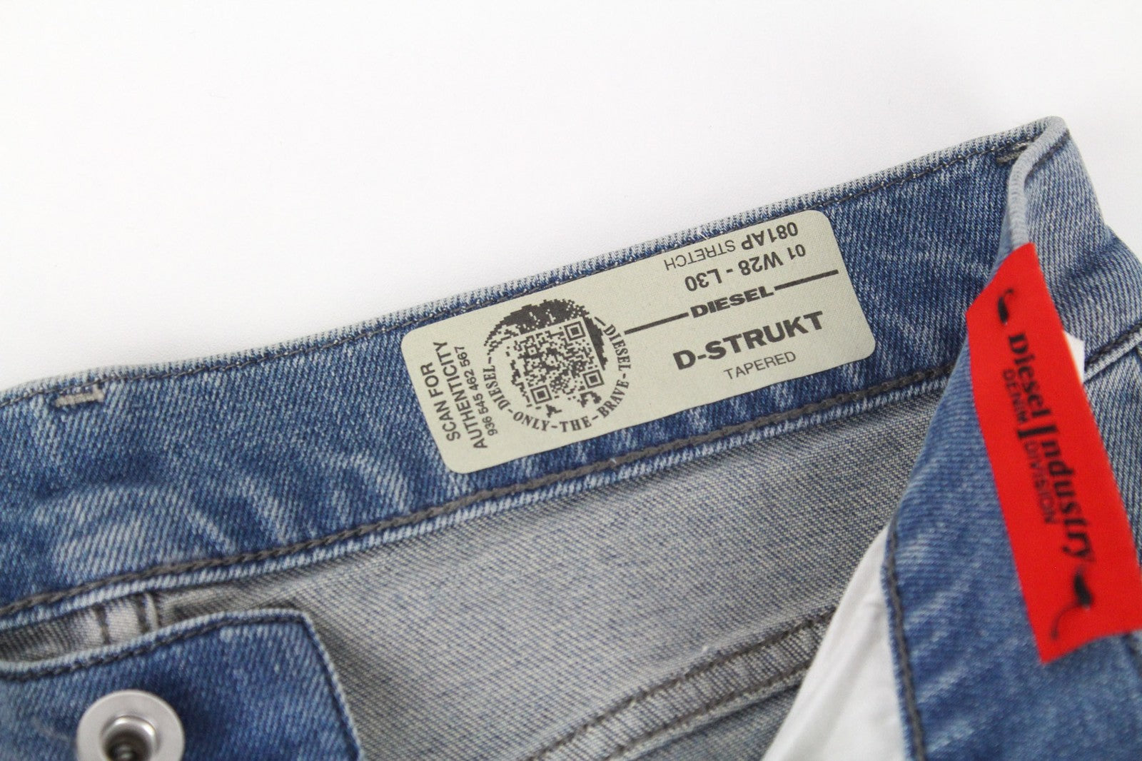 DIESEL D-Strukt 081AP vyriški džinsai W28/L30 mėlyni, siaurėjantys, tamprūs medvilniniai džinsai 