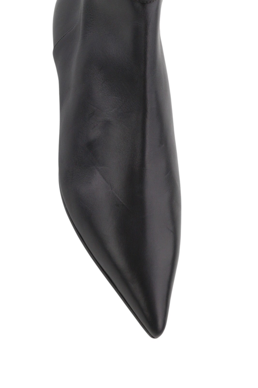 EMPORIO ARMANI moteriški bateliai, 37 €, juodos odos, smaili nosis, užtrauktukas, iki kulkšnies. 