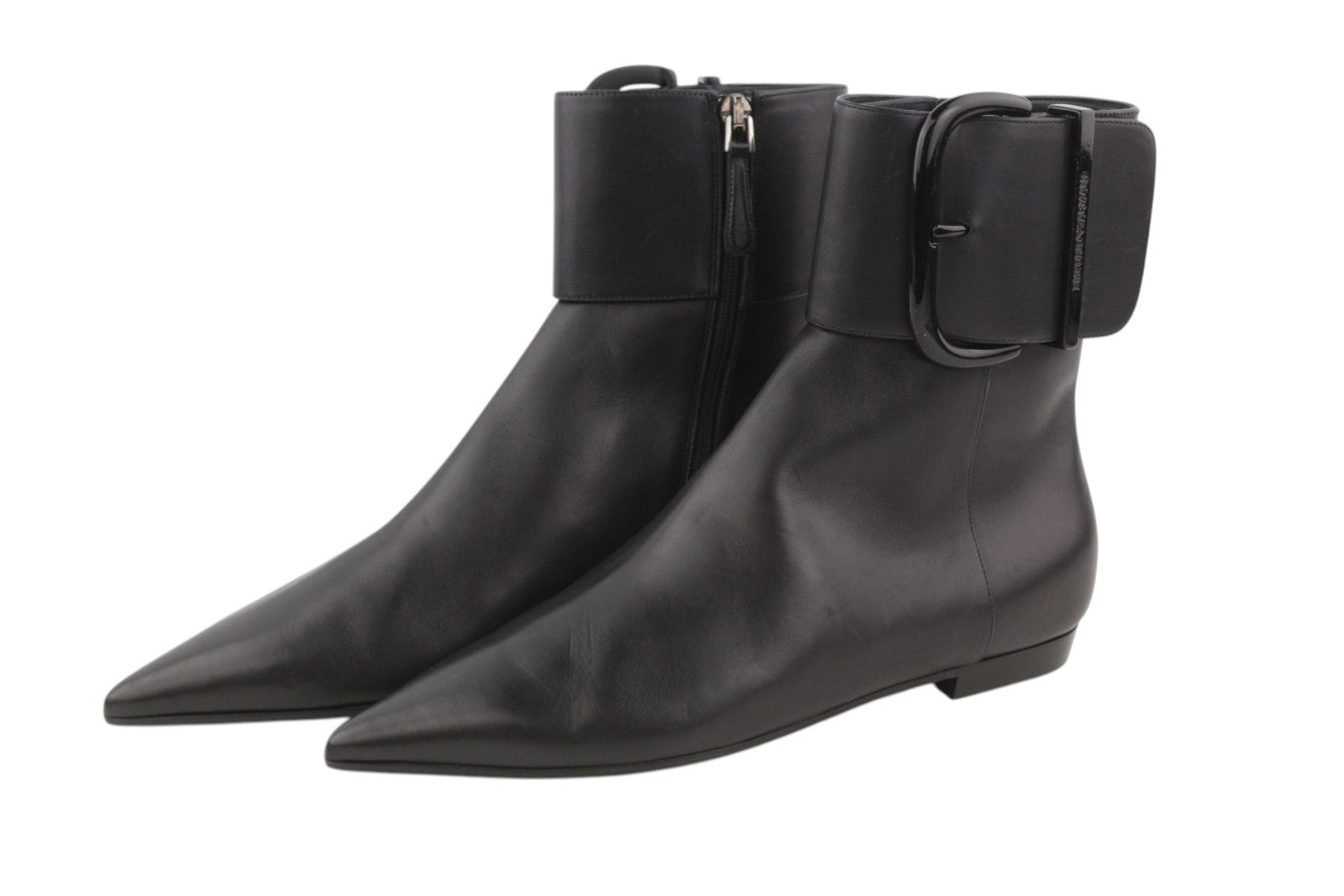 EMPORIO ARMANI moteriški bateliai, 37 €, juodos odos, smaili nosis, užtrauktukas, iki kulkšnies. 