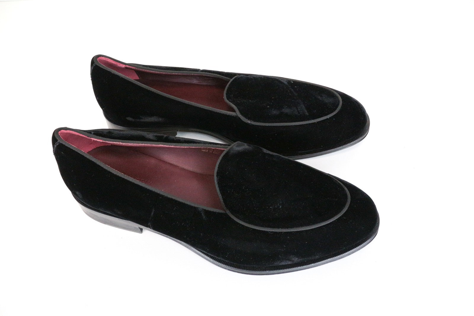 SUITSUPPLY vyriški juodi aksominiai mokasinai su užsegamais įmaunamiais, EU41 dydis, oficialus smokingas 