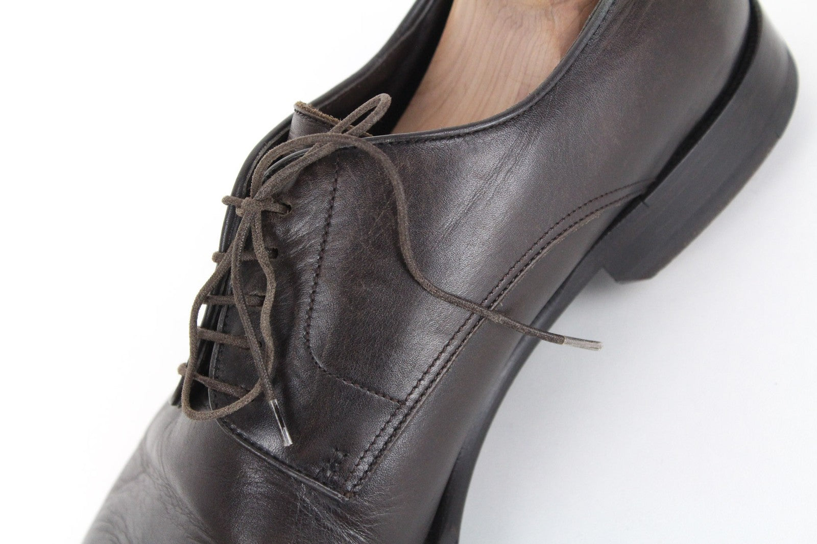 SUITSUPPLY tamsiai rudi EU44 odiniai žemapadžiai vyriški batai su raišteliais, UK10 klasikiniai 