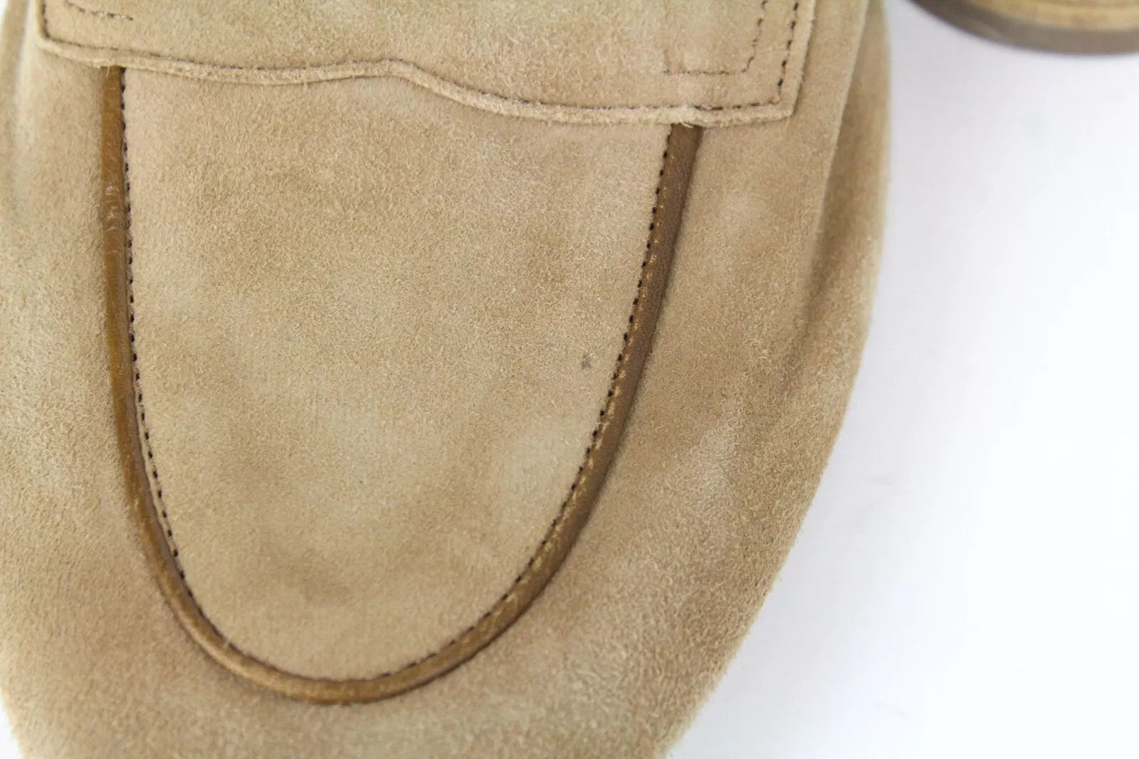 SUITSUPPLY vyriški batai UK9 EU43 šviesiai rudi užsegami mokasinai iš zomšos, laisvalaikio stiliaus 