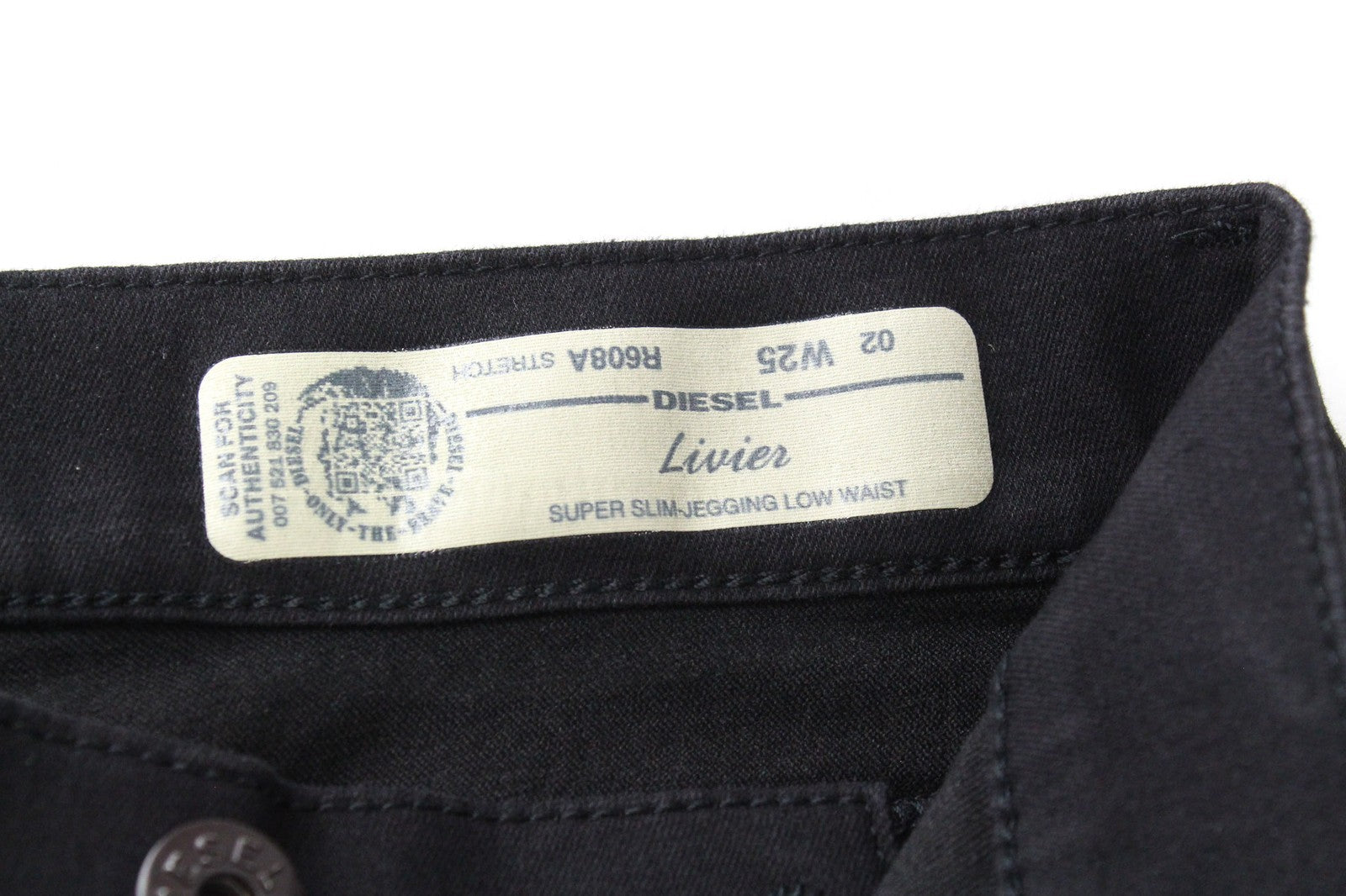 DIESEL Livier R608A moteriški džinsai W25 juodos medvilnės Jegging itin ploni 