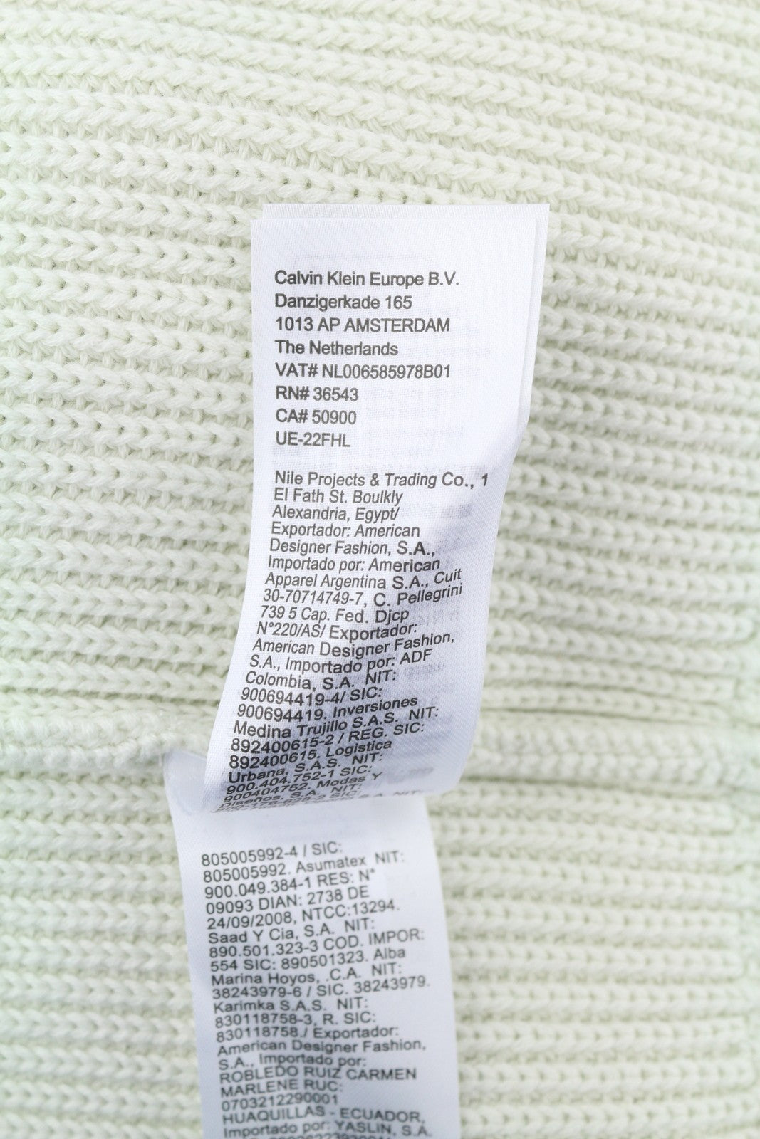 CALVIN KLEIN Stitch Blocking vyriškas megztinis S dydžio, su baltu dryžuotu megztiniu užsegimu. 