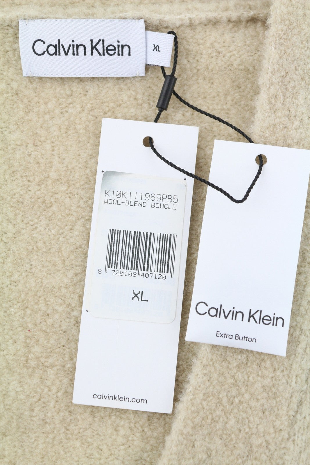 CALVIN KLEIN vilnos mišinio „Boucle“ vyriškas megztinis XL dydžio vilnos mišinio megztinis su gobtuvu, rekomenduojama kaina – 199 € 