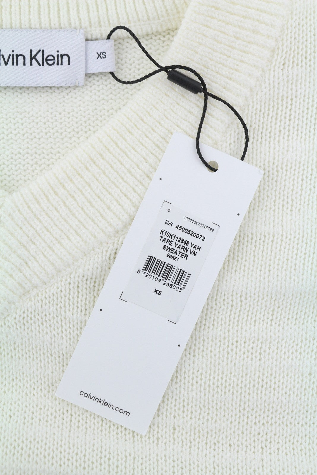 CALVIN KLEIN Tape Yarn Vn vyriškas megztinis XS, baltas tekstūruotas megztinis su V formos iškirpte 