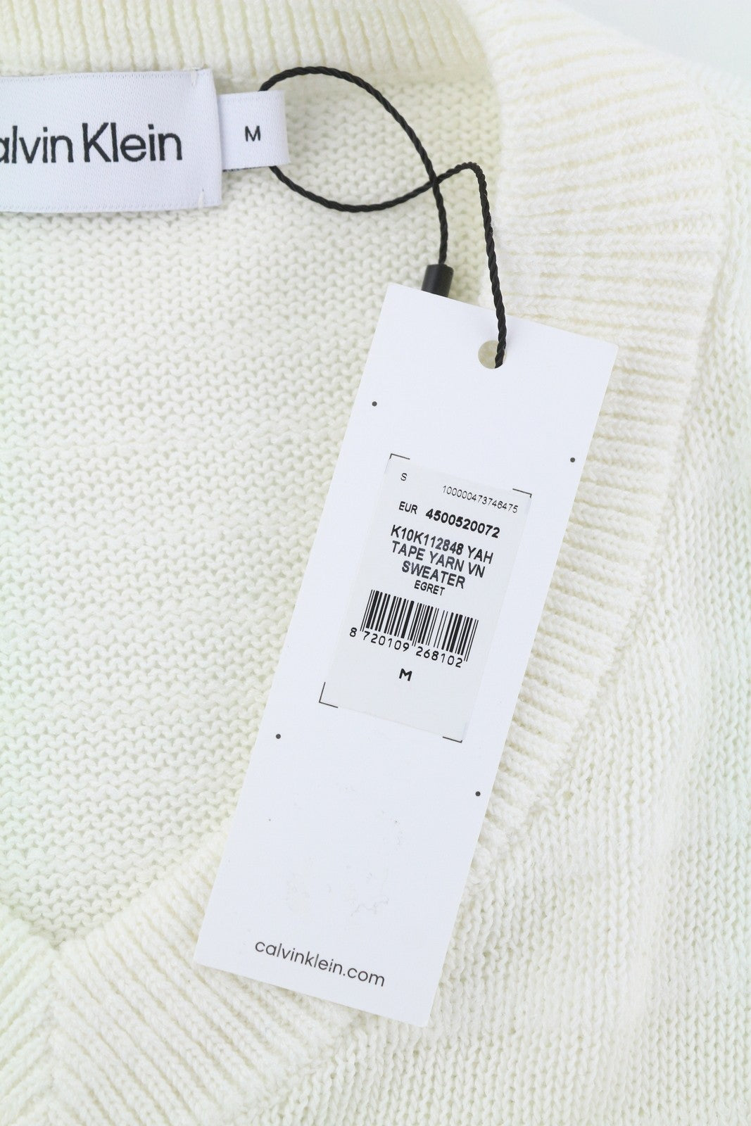 CALVIN KLEIN Tape Yarn Vn vyriškas megztinis M, baltas tekstūruotas megztinis su V formos iškirpte 
