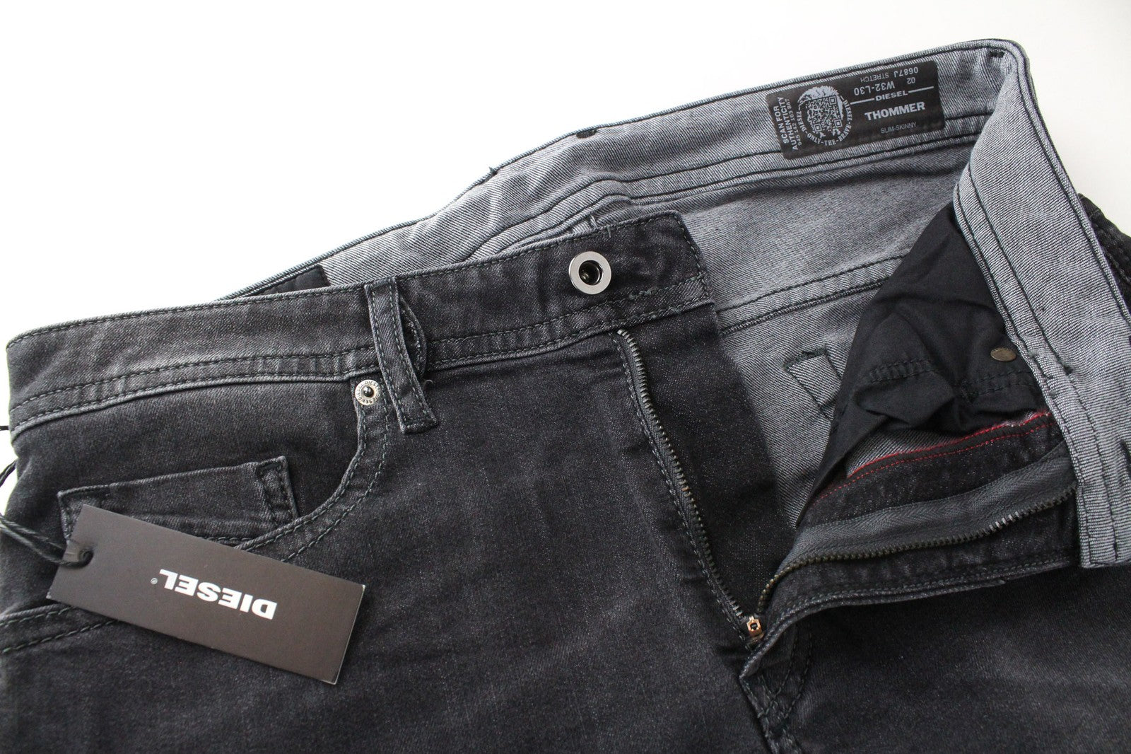 DIESEL Thommer 0687J vyriški džinsai W32/L30 Slim Skinny pilki medvilniniai skalbti džinsai 