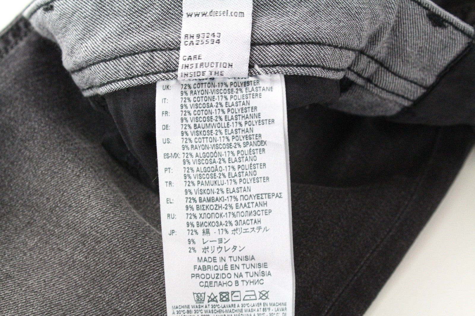 DIESEL Thommer 0687J vyriški džinsai W32/L30 Slim Skinny pilki medvilniniai skalbti džinsai 