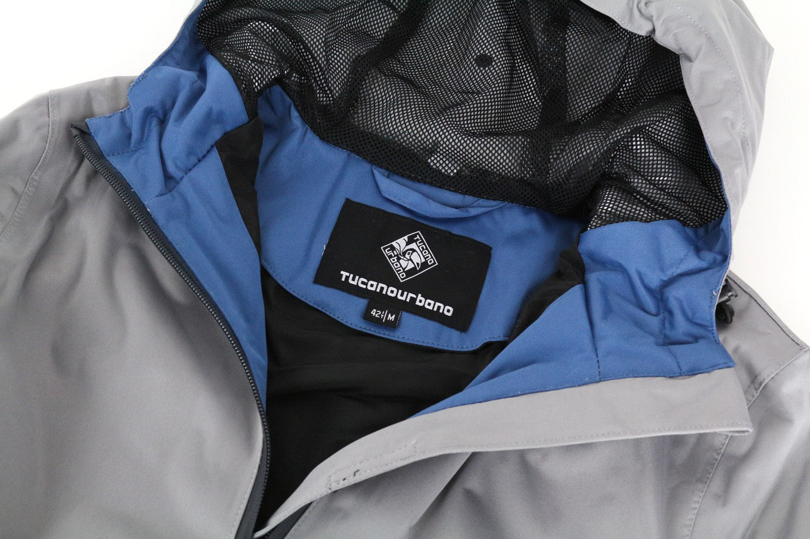 TUCANO URBANO Ire moteriška pilka, užtrauktuku užsegama, kvėpuojanti ir vandeniui atspari striukė M dydžio 