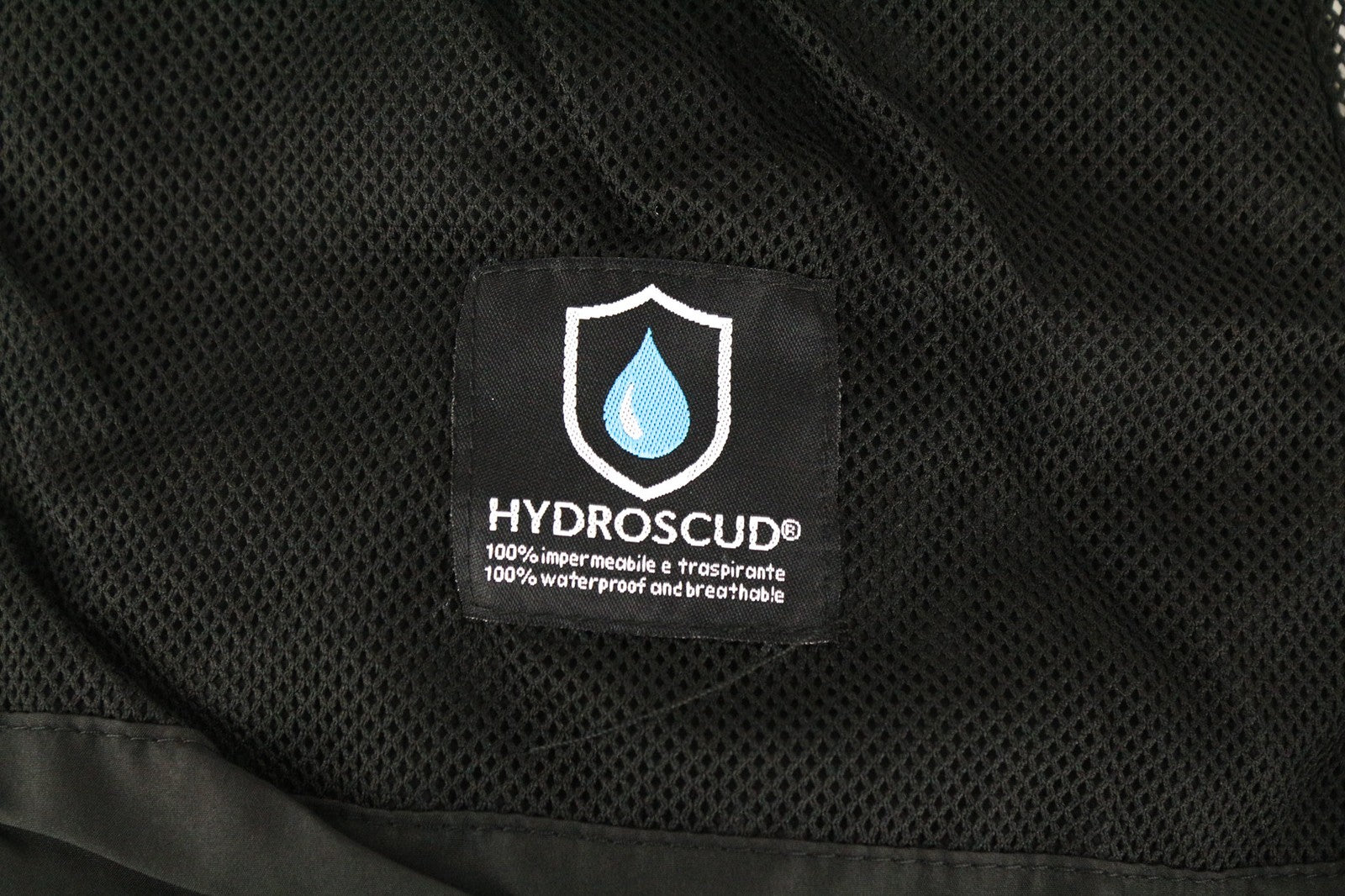 TUCANO URBANO Ire moteriška pilka, užtrauktuku užsegama, kvėpuojanti ir vandeniui atspari striukė M dydžio 