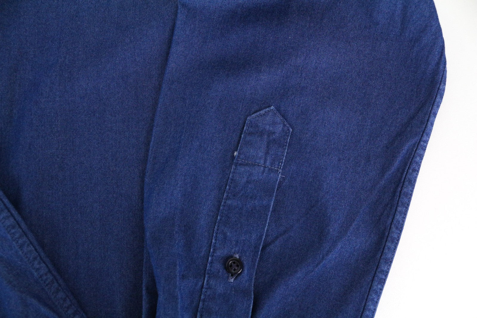 SUITSUPPLY vyriški ~S ilgio rankovių medvilniniai polo marškinėliai su mėlynu džinso imitacijos raštu 