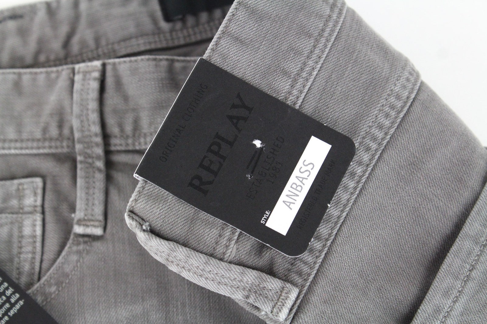 REPLAY Anbass vyriški džinsai W29/L32 pilki, prigludę, tamprūs medvilnės mišinio džinsai su užtrauktuku 