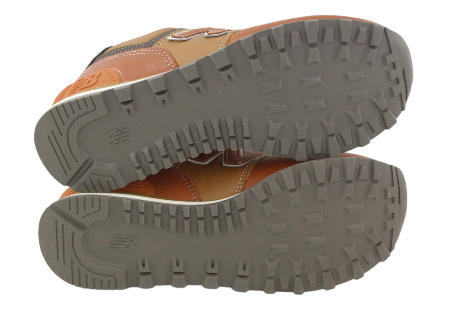 NEW BALANCE 574 vyriški sportbačiai, rudi, odiniai, žemakulniai, suvarstomi, patogūs, EU40. 