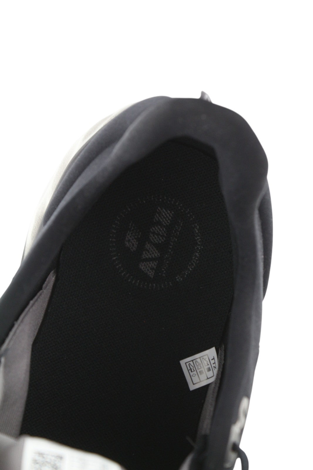 NEW BALANCE ROAV V2 vyriški sportbačiai, juodi, „Fresh Foam Low Lace“ 