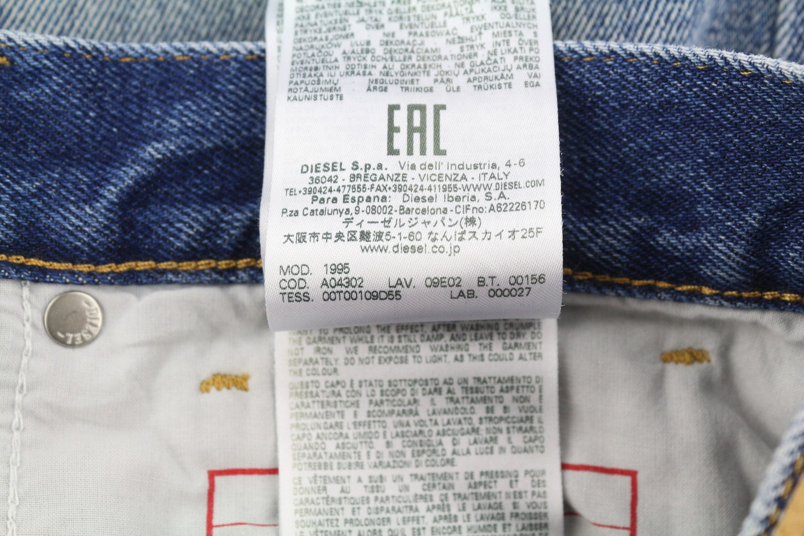 DIESEL 1995 09E02 Men Jeans W33/L30 Blue Distress Ripped Slim Straight RRP$375