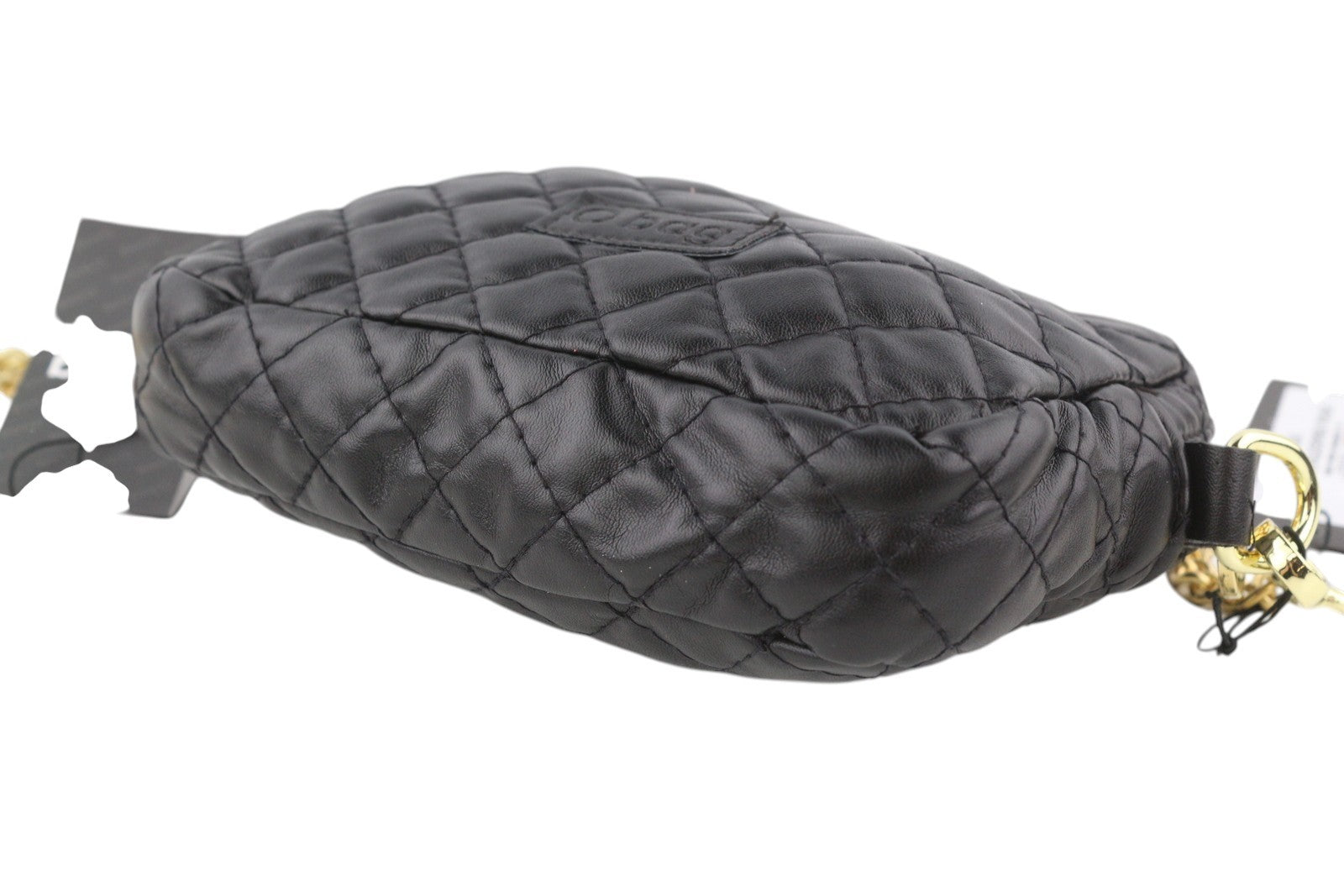 O BAG moteriškas krepšys su papildoma kišene OS juodai dengta dygsniuota aukso spalvos grandinėle per petį 