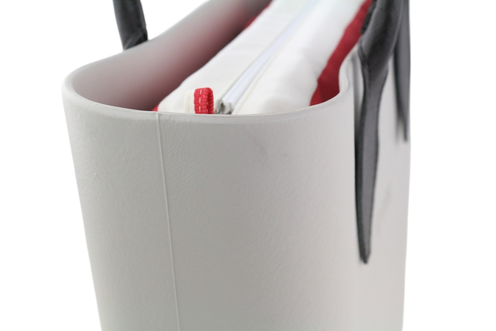 O BAG moteriškas krepšys OS šviesiai pilkas, vidinis, užtrauktuku, dvigubomis rankenomis, kvadratinis, laisvalaikio stiliaus. 