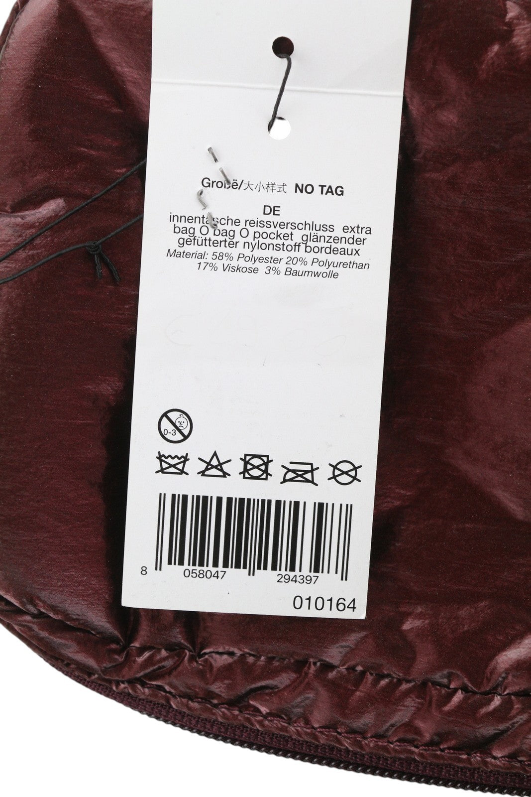 O BAG moteriškas krepšys su papildomomis kišenėmis, bordo spalvos, užsegamas užtrauktuku, reguliuojamo dirželio, nešiojamas per petį. 