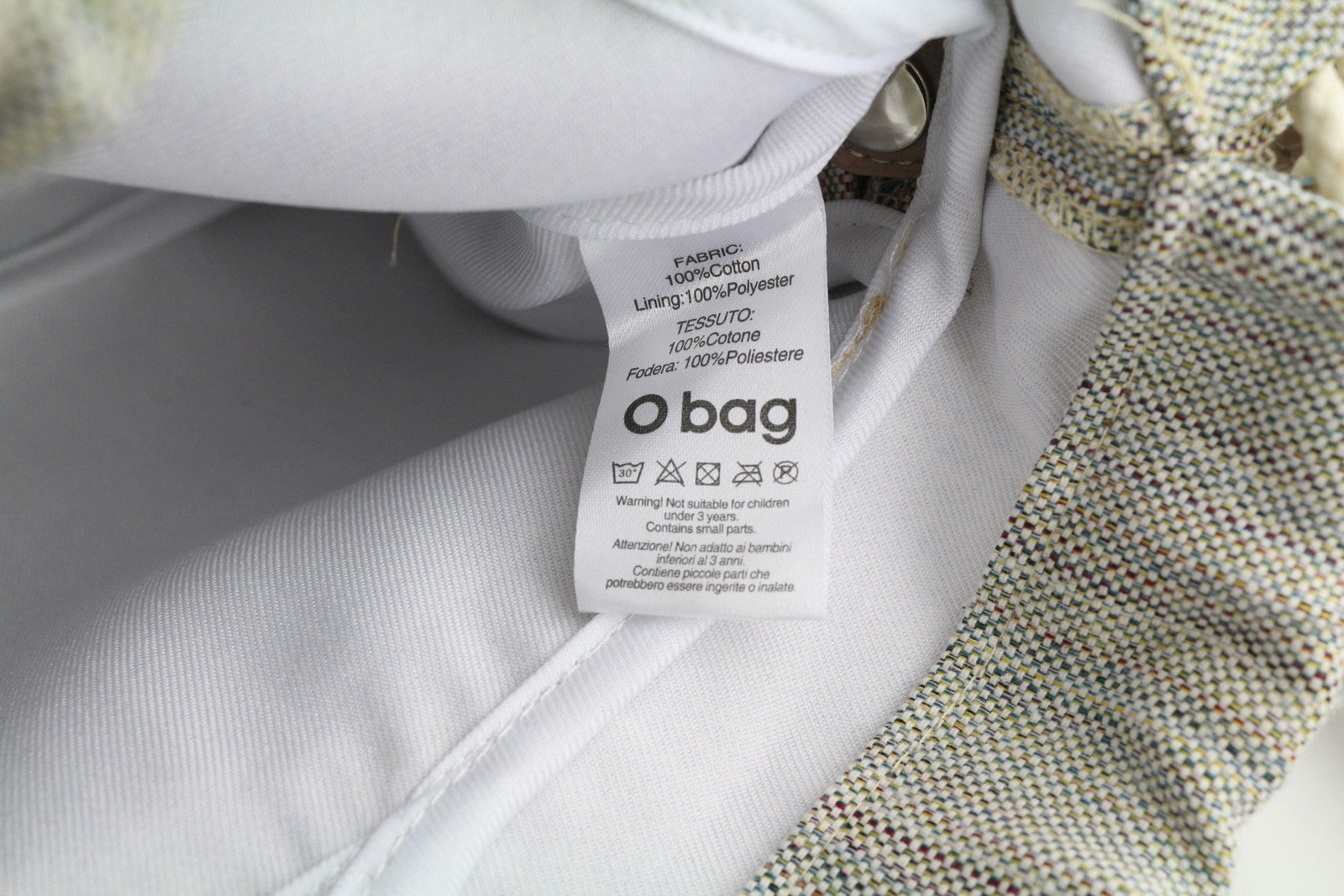 O BAG Swing moteriškas krepšys OS juodas tekstūruotas silikoninis vidinis krepšys per petį 