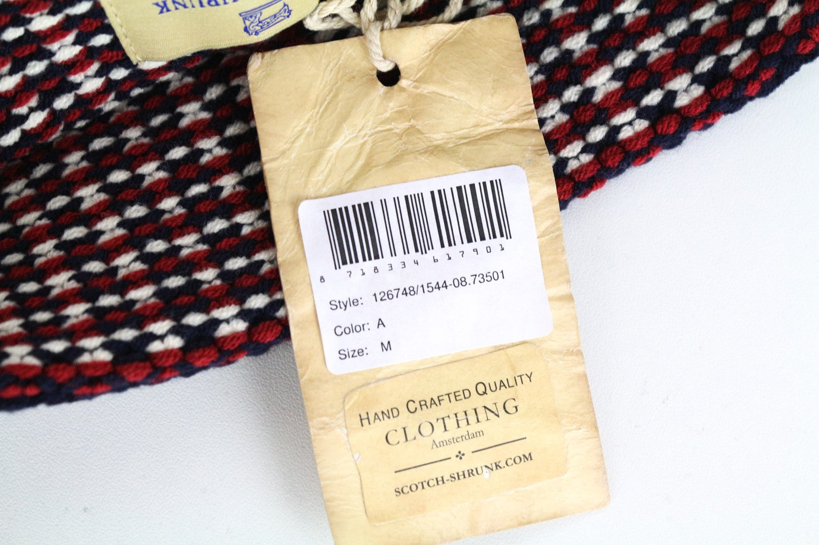 SCOTCH SHRUNK berniukiška kepurė su bumbulais, raudona, tamsiai mėlyna, raštuota, megzta kepurė su bumbulais M dydžio 