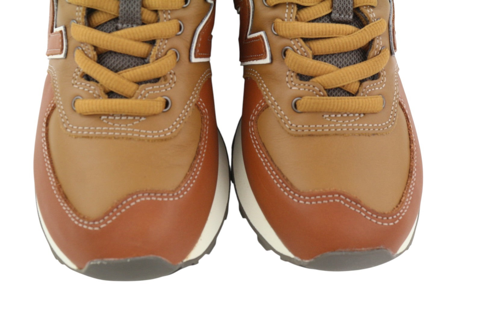 NEW BALANCE 574 vyriški sportbačiai, rudi, odiniai, žemapadžiai, suvarstomi, patogūs, EU40. 