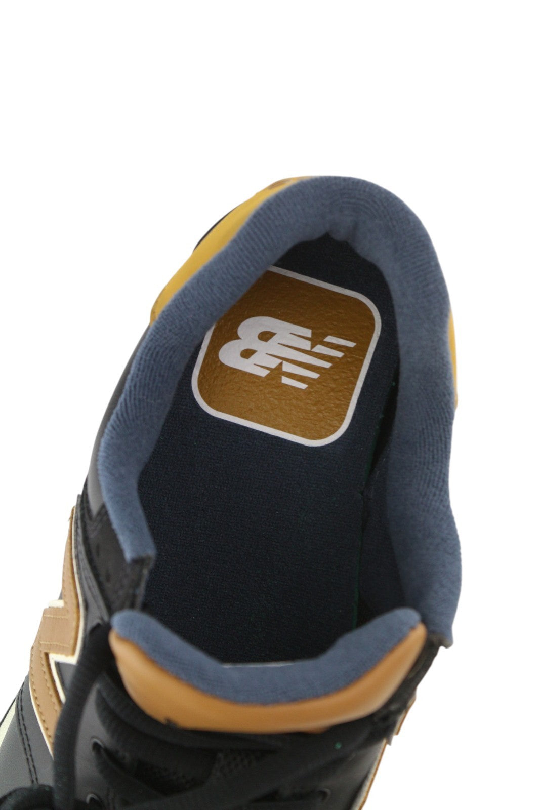 NEW BALANCE 574 vyriški sportbačiai, juodi, odiniai, žemapadžiai, suvarstomi, patogūs, EU40. 