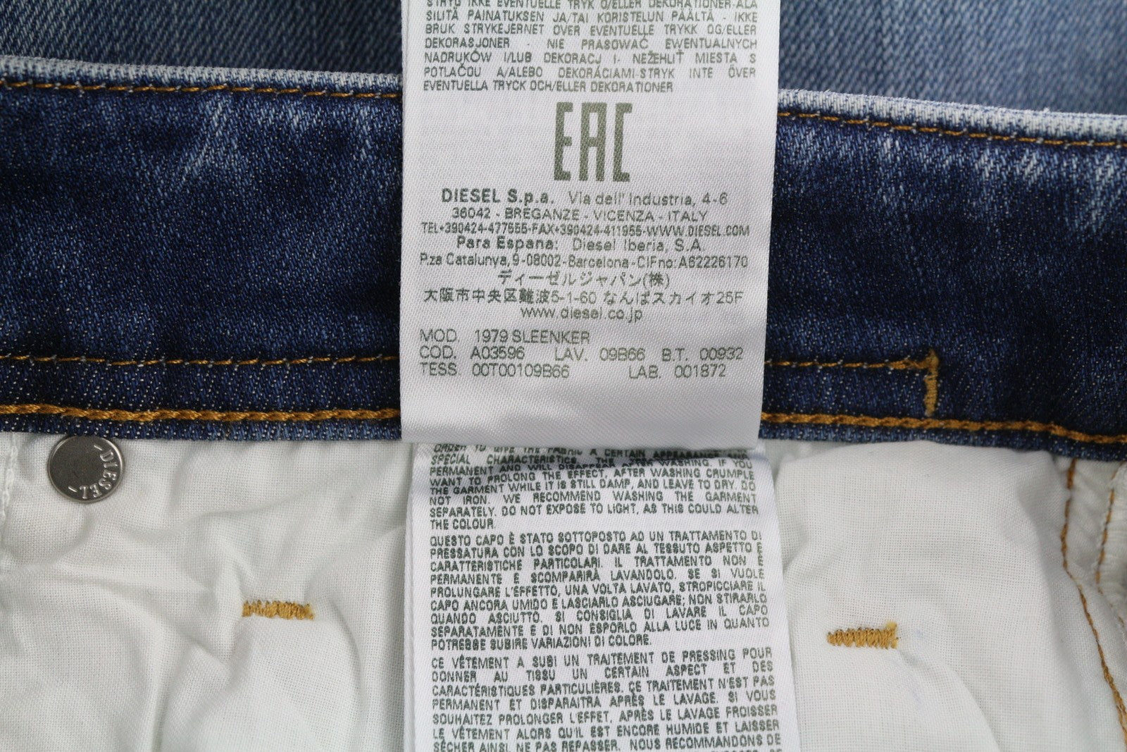 DIESEL 1979 Sleenker 09B66 vyriški džinsai W31/L34 mėlyni, išblukę, aptempti, pėdomis su užtrauktuku, džinsinis audinys 