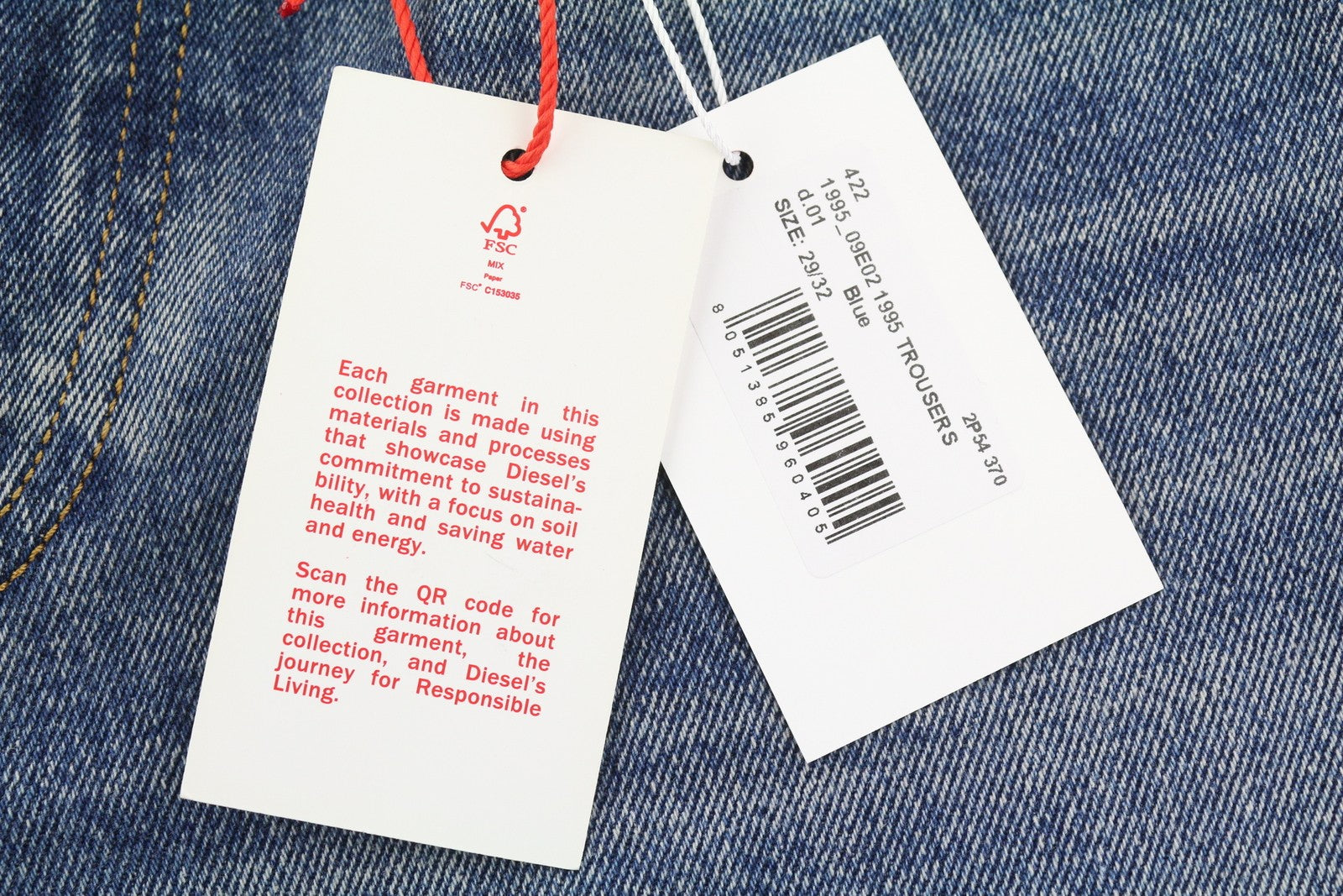 DIESEL 1995 09E02 vyriški džinsai W29/L32 mėlyni, plėšyti, ploni, tiesūs, RRP 375 USD 