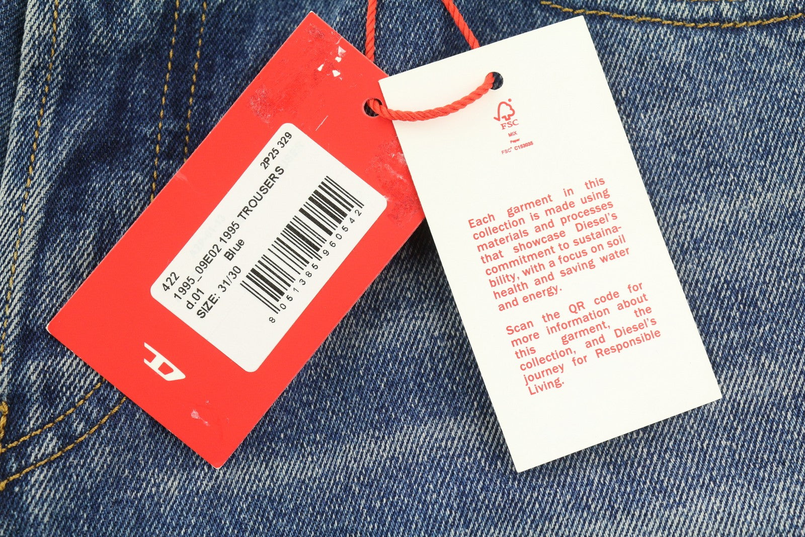 DIESEL 1995 09E02 vyriški džinsai W31/L30 mėlyni, plėšyti, ploni, tiesūs, RRP 375 USD 