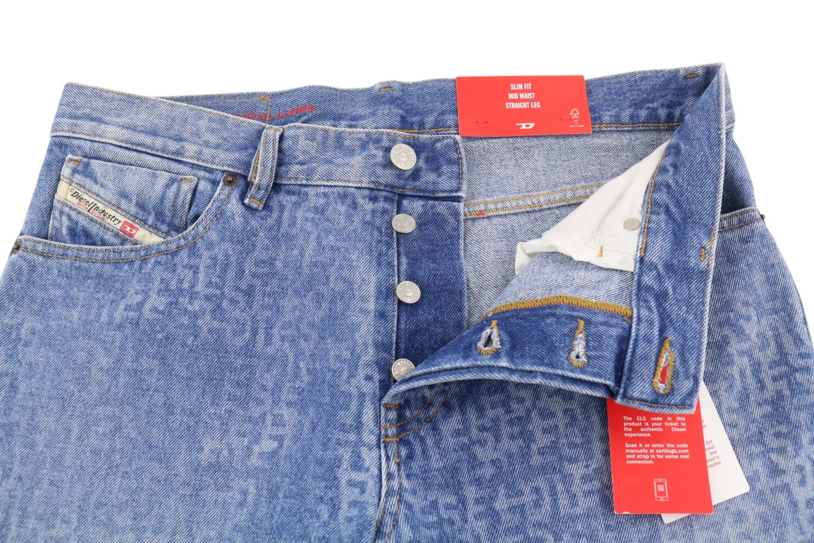 DIESEL 1995 007F5 vyriški džinsai W29/L32 Slim Fit tiesaus kirpimo, su logotipu ir RRP 250 € 