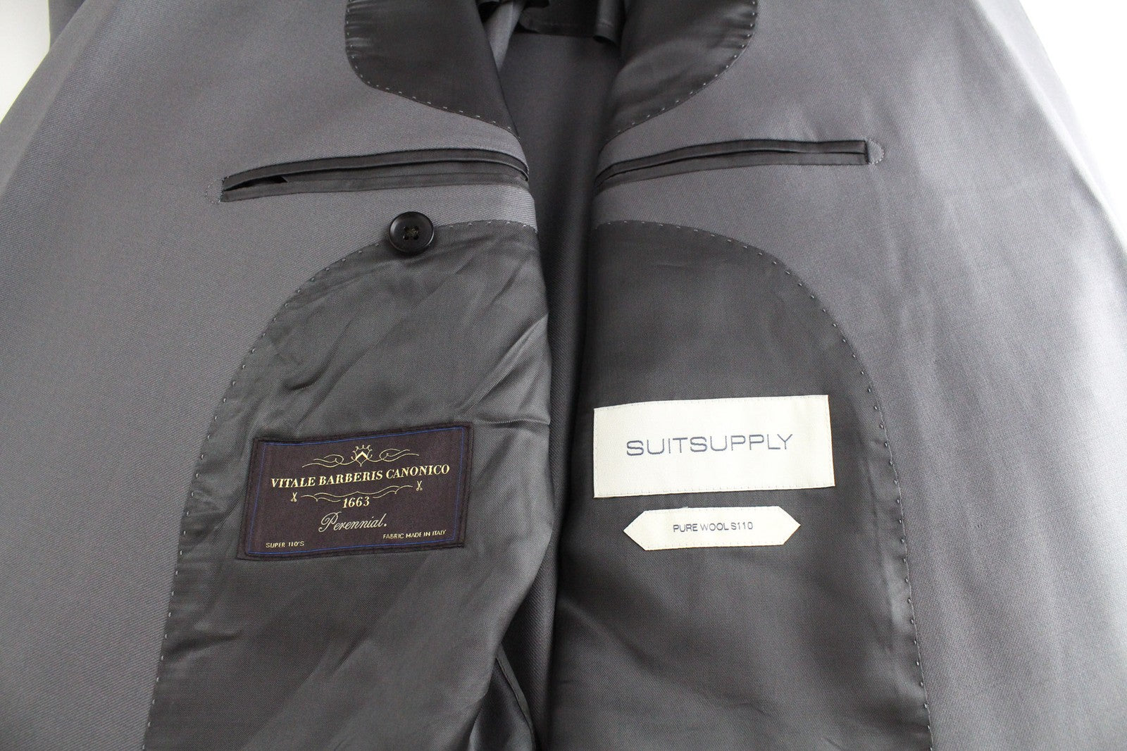 „SUITSUPPLY“ vyriškas Havanos švarkas, pilkas, vilnonis, S110, dvieilis, plonas 