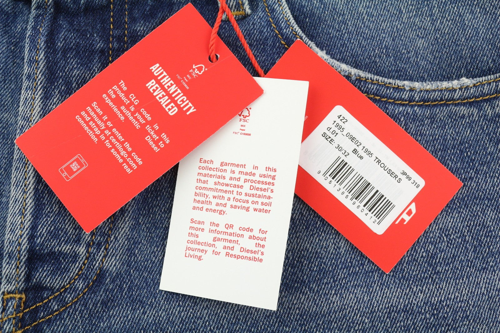 DIESEL 1995 09E02 vyriški džinsai W30/L32 mėlyni, plėšyti, ploni, tiesūs, RRP 375 USD 