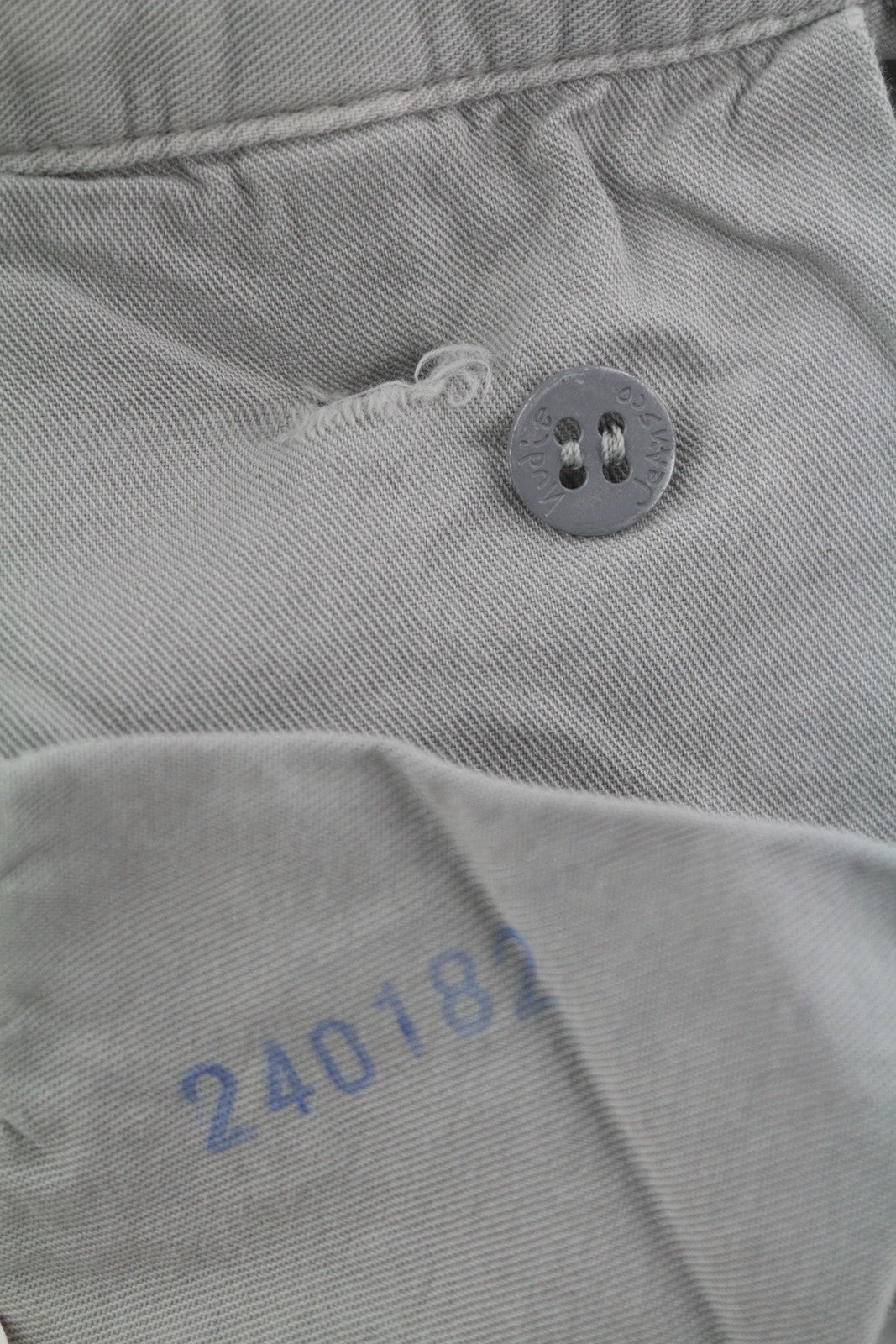 NUDIE JEANS chaki spalvos įprastos vyriškos kelnės W32/L34 Gey Moon Dust Distress Chino 