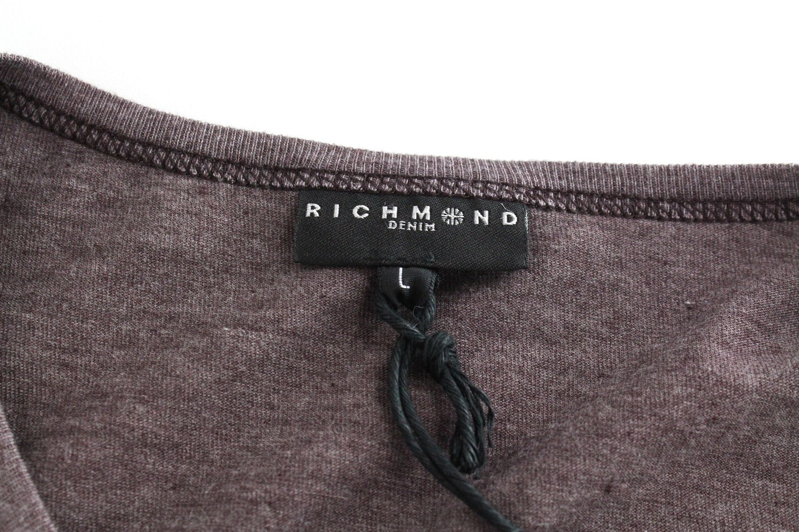 RICHMOND vyriški marškinėliai ilgomis rankovėmis L dydžio su medvilnės mišinio bordo spalvos grafika 