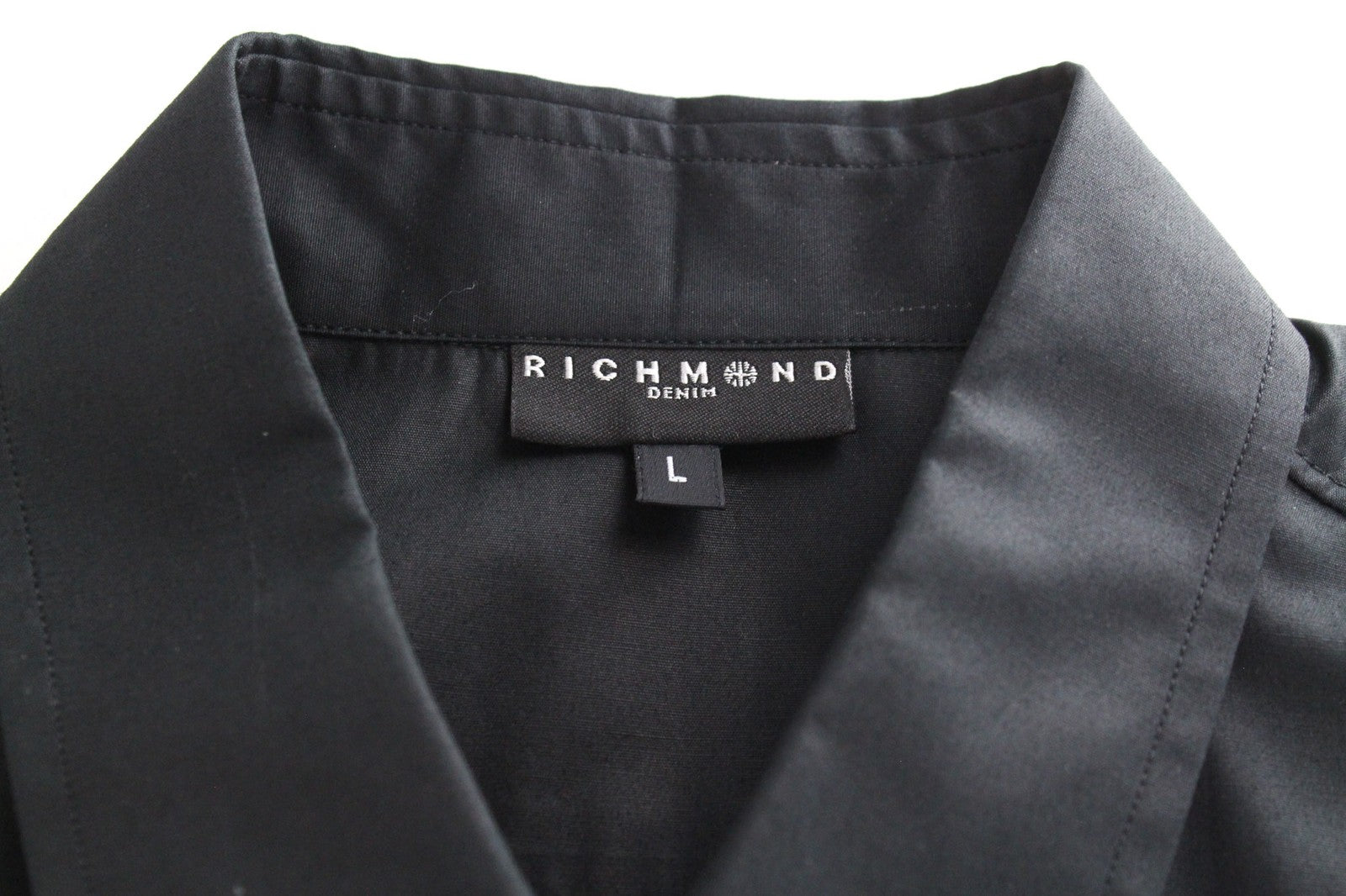 RICHMOND vyriški marškiniai L dydžio, juodi, grynos medvilnės, dizainerio su sagomis, formalūs poplininiai marškiniai 