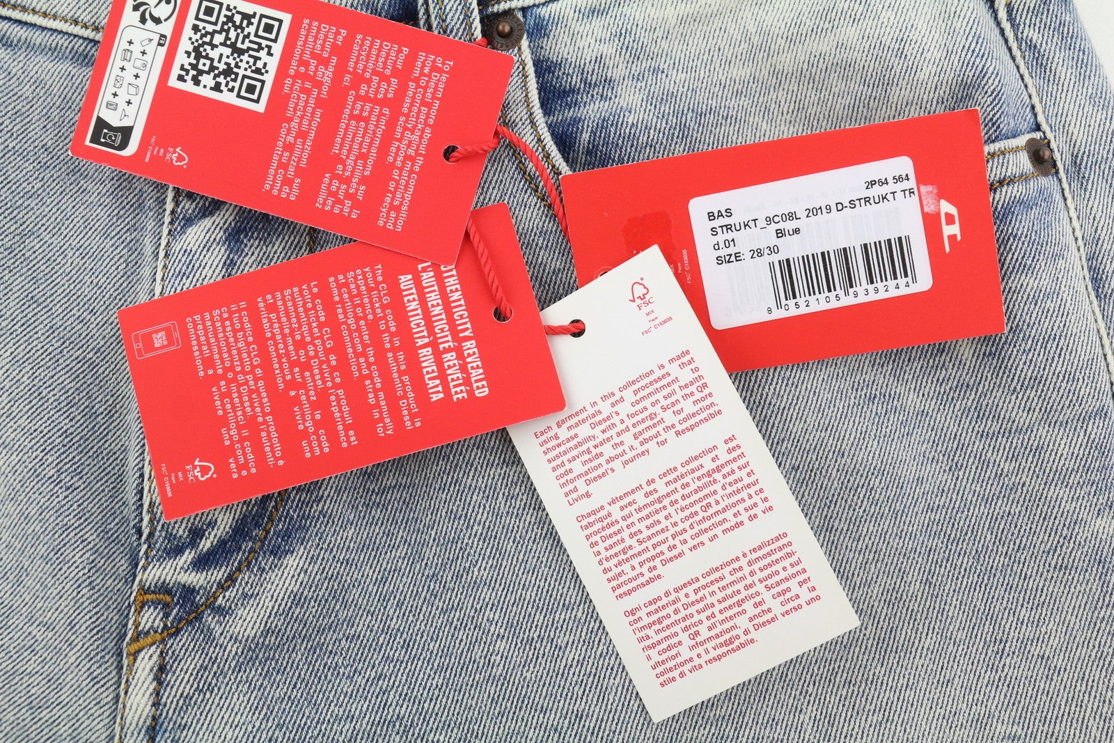 DIESEL 2019 D-Strukt 9C08L vyriški džinsai W28/L30 mėlyni, išblukinti, skalbti, prigludę, kaina – 350 USD 