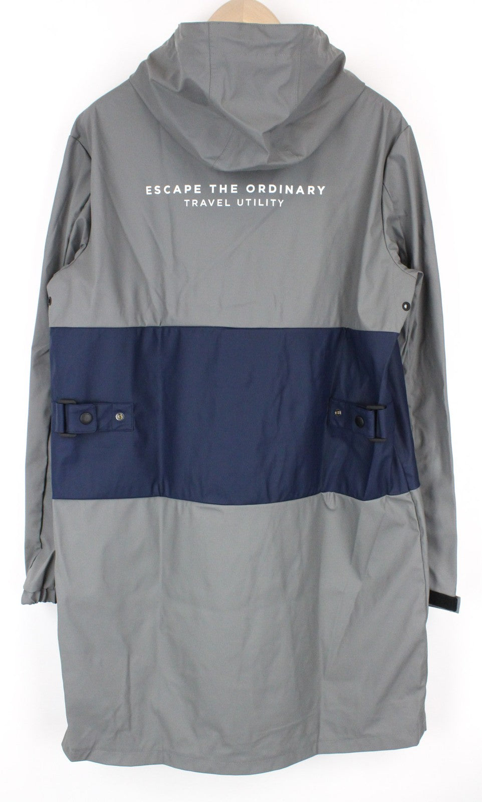 REPLAY vyriška striukė L pilka, su gobtuvu, vidutinio ilgio, su juostele, guma dengta, be pamušalo 