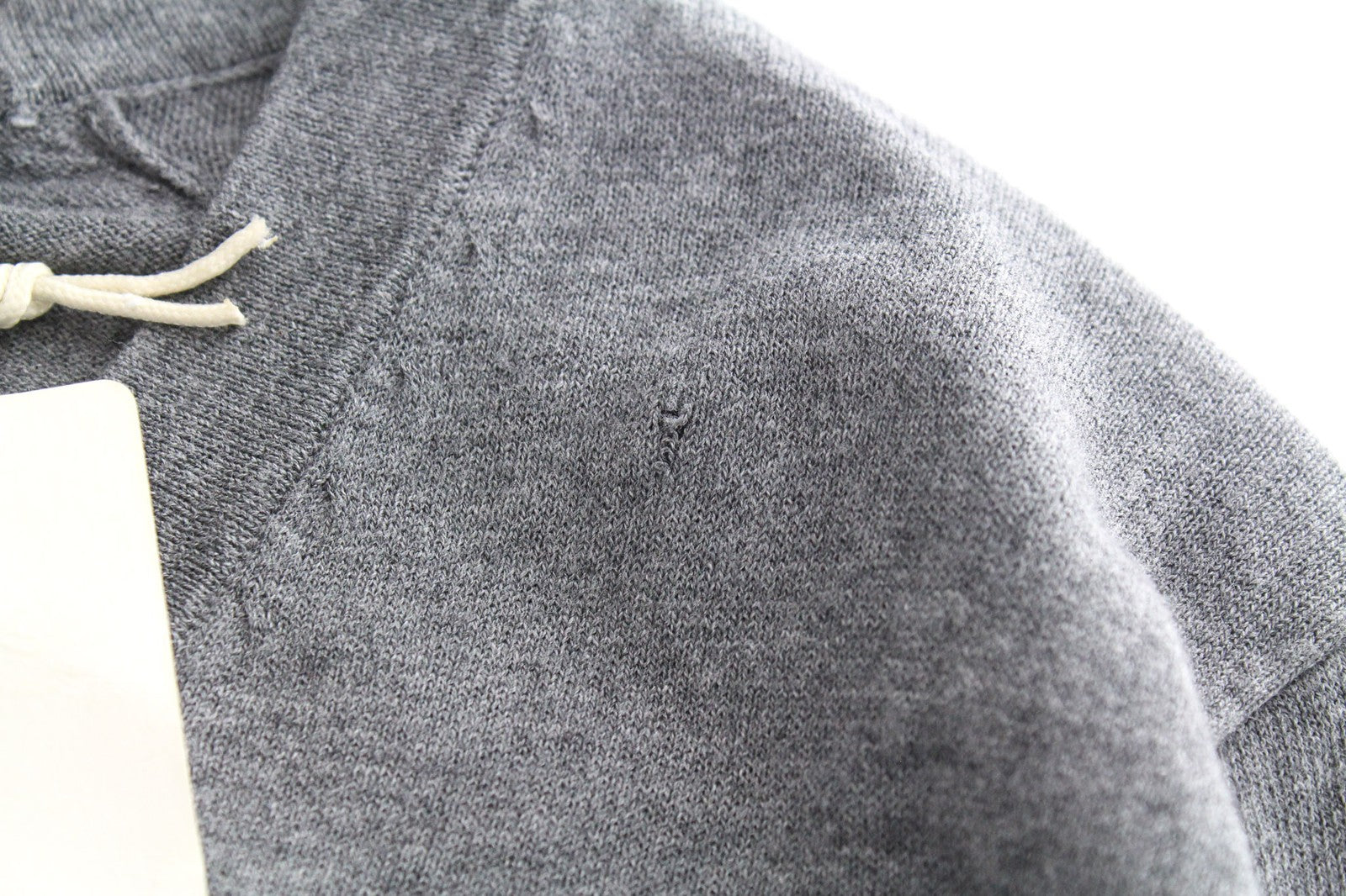 SCOTCH &amp; SODA vyriškas kardiganas S pilkas melanžas medvilninis plonas megztas V formos iškirpte su sagomis 