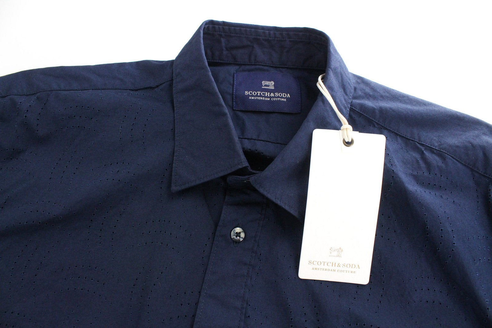 SCOTCH &amp; SODA vyriški marškinėliai ~M tamsiai mėlyni medvilniniai raštuoti laisvalaikio marškinėliai su sagomis užsegama apykakle 