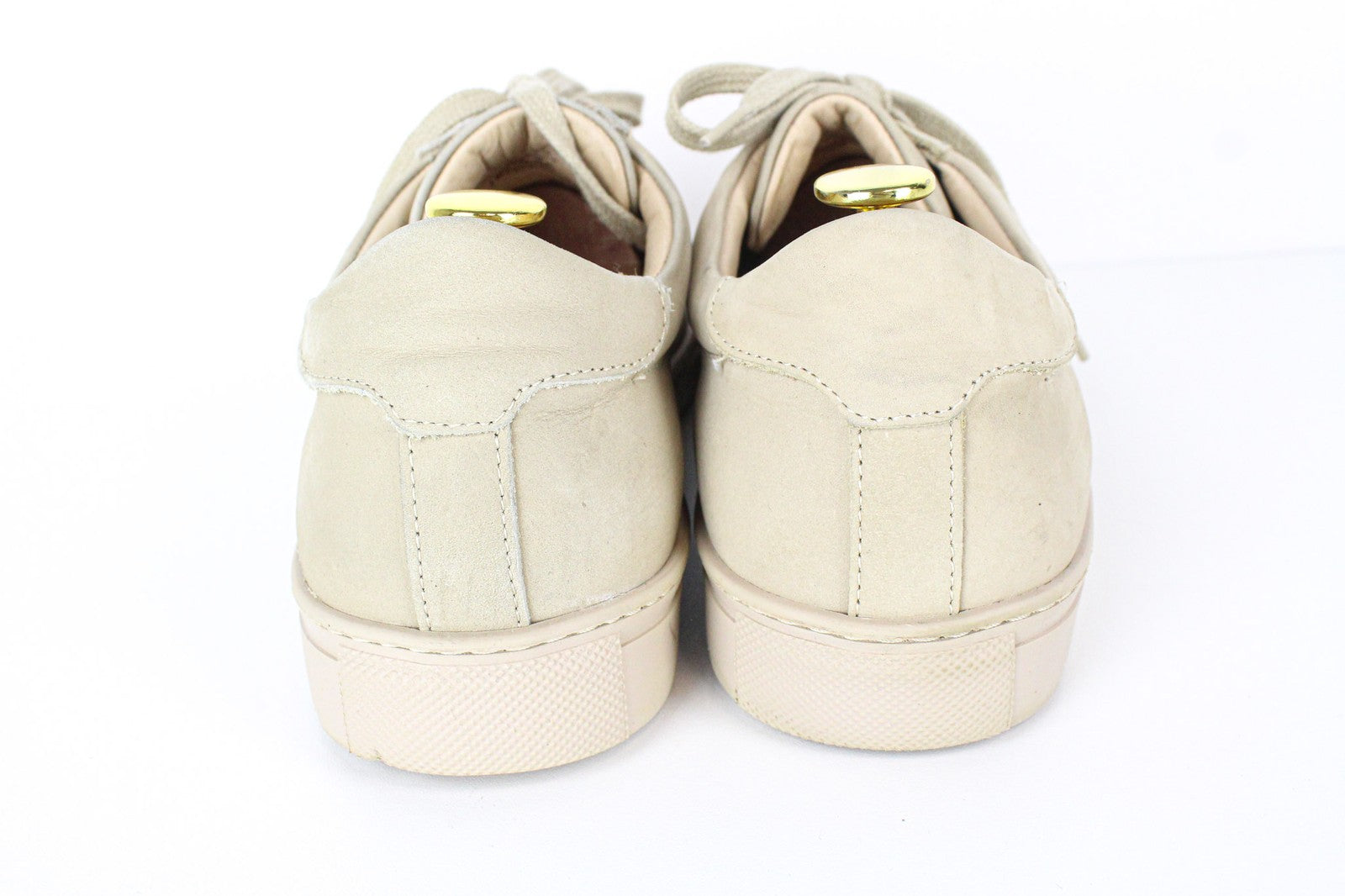 SUITSUPPLY vyriški sportbačiai, EU44, smėlio spalvos, žemakulniai, veršiuko odos, klasikiniai sportbačiai su nėriniuotais kraštais 