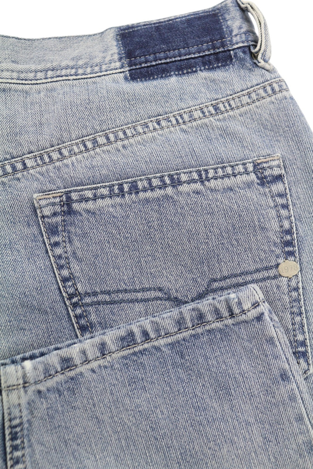 DIESEL Rhial 084FC vyriški džinsai W31/L32 mėlyni, išblukę, iki kulkšnių, Sim Carrot kirpimo 