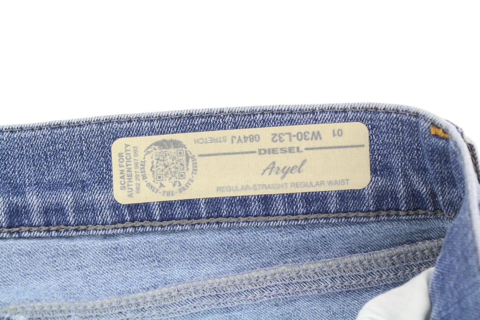 DIESEL Aryel 084YJ moteriški džinsai W30/L32 Regular Straight Stretch, čiurnos skausmas 