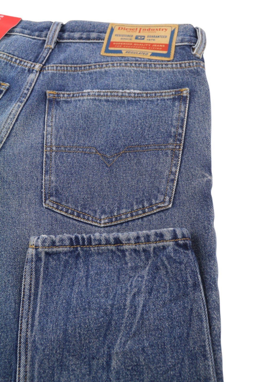 DIESEL 1995 09E02 vyriški džinsai W30/L32 mėlyni, plėšyti, ploni, tiesūs, RRP 375 USD 